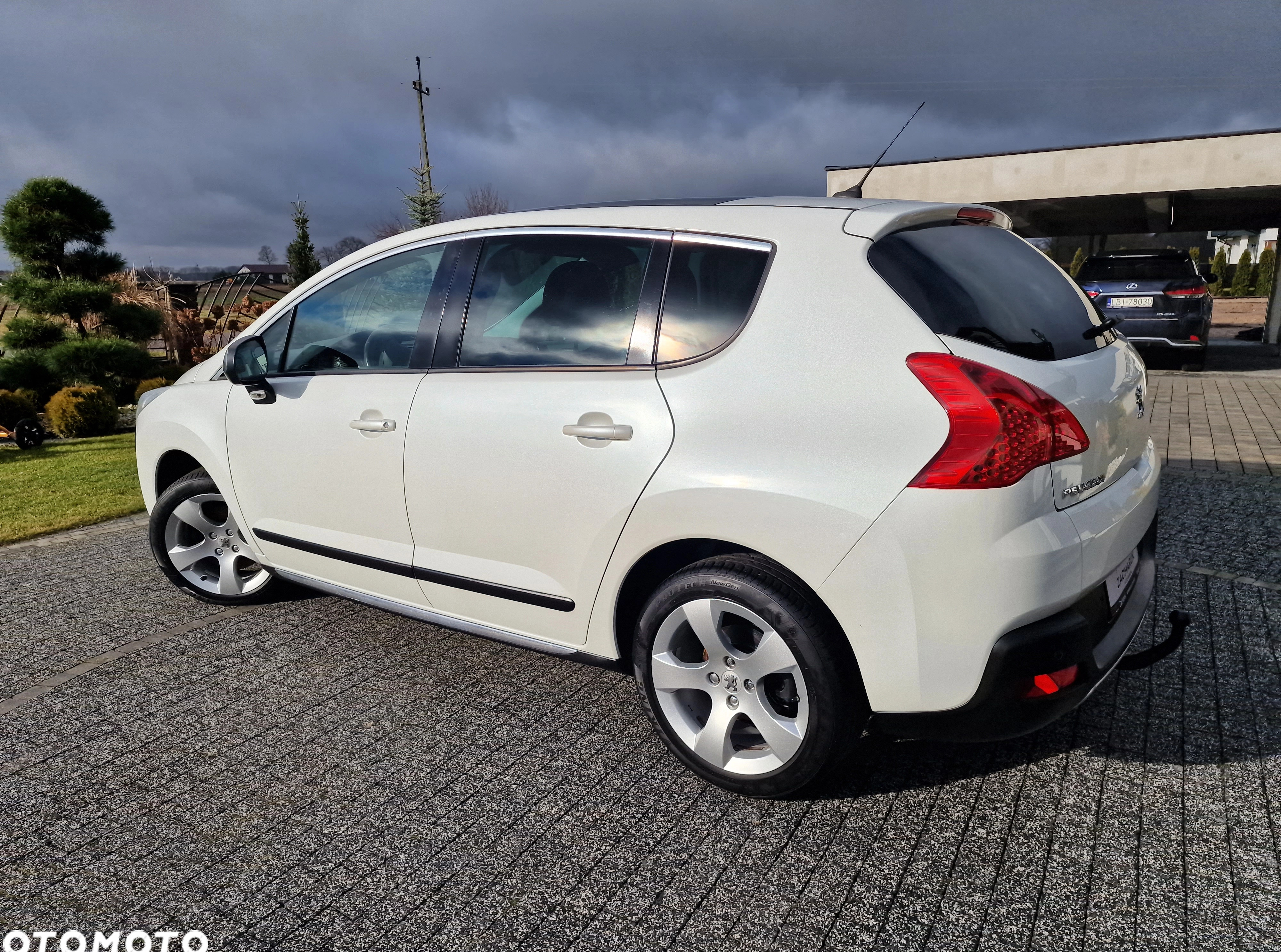 Peugeot 3008 cena 26700 przebieg: 175121, rok produkcji 2010 z Grudziądz małe 407